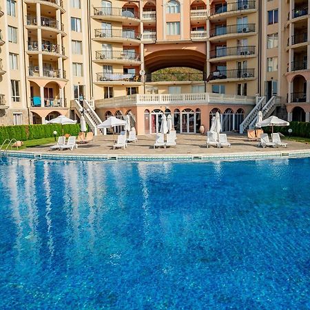 Menada Negresco Apartments 埃勒尼特 外观 照片