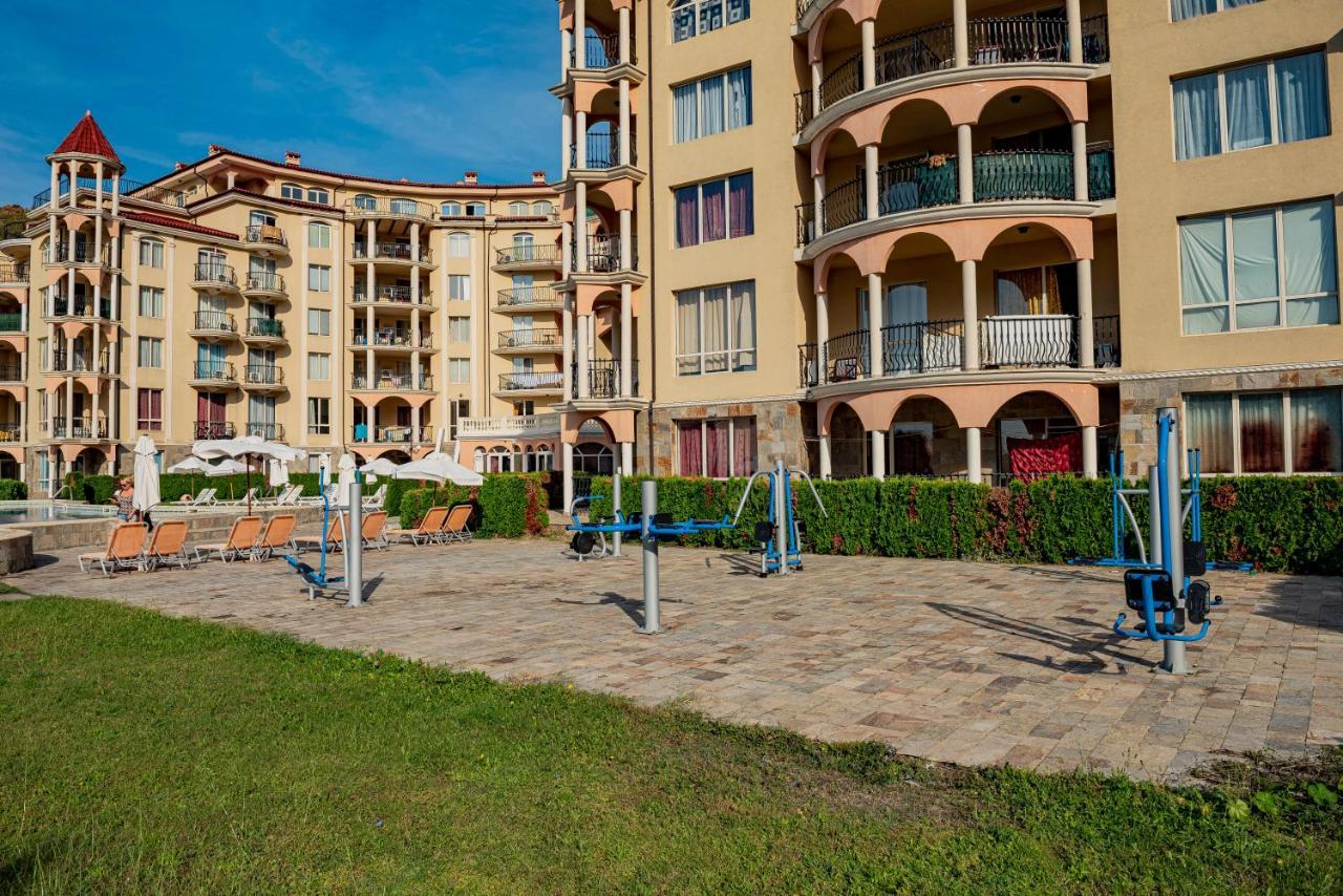 Menada Negresco Apartments 埃勒尼特 外观 照片