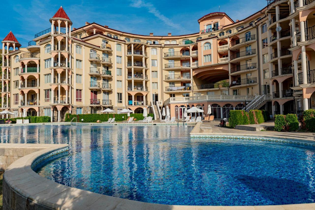 Menada Negresco Apartments 埃勒尼特 外观 照片